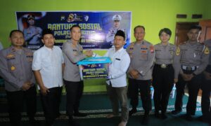 Hari Bhayangkara, Kapolres Madiun: Baksos Ini, Jadi Sarana Perkuat Silaturahmi IMG_20260611_213823